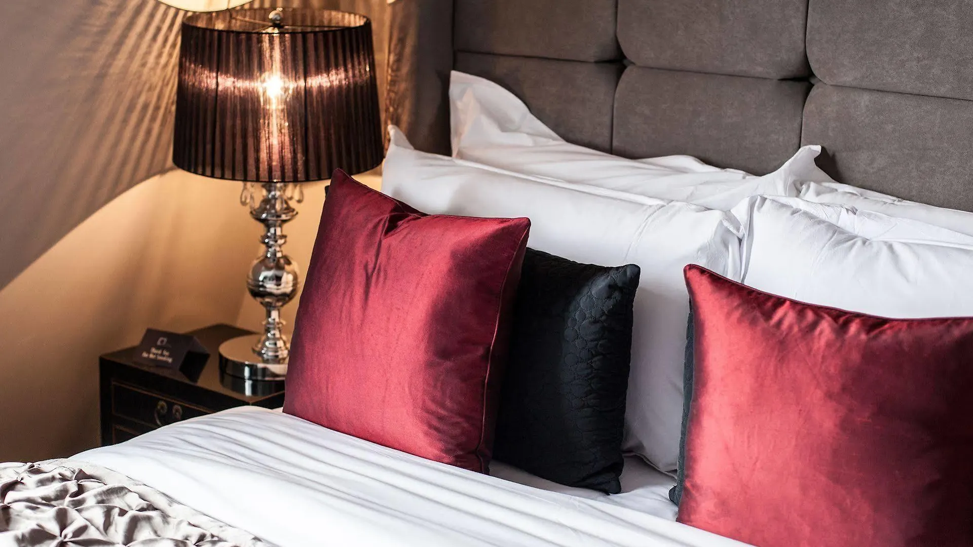 Hotel Square Townhouse Hove 4*,